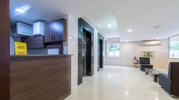 Concierge desk