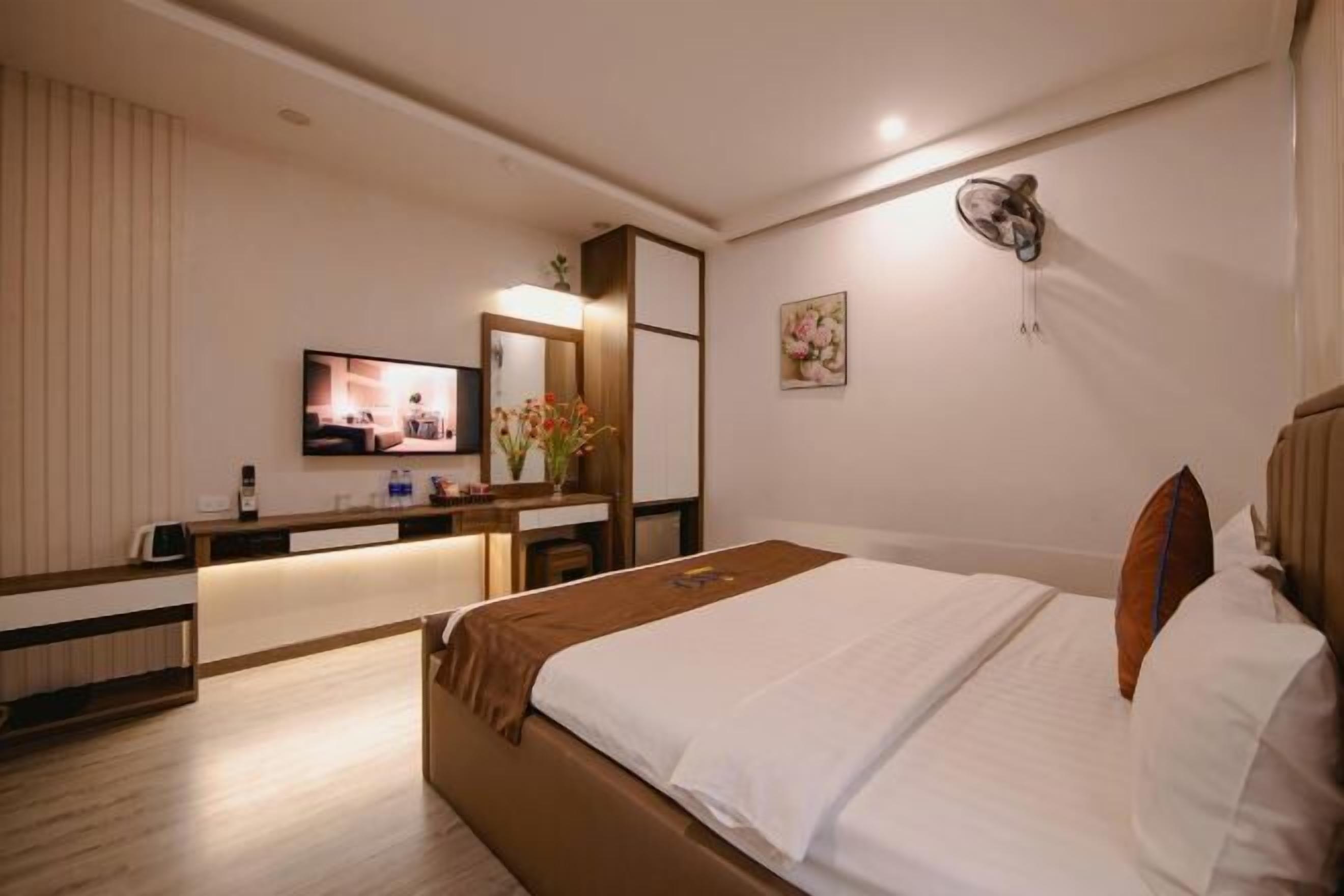 Ropa de cama de alta calidad, edredón, muebles diferentes y escritorio 