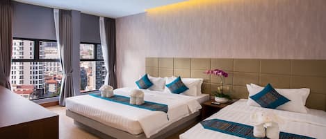 Family Triple Room | 1 bedroom, Egyptian cotton sheets, premium bedding, pillowtop beds