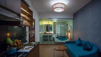 Orussey Suite