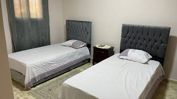2 bedrooms, in-room safe, iron/ironing board, internet