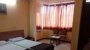 Ảnh chưa phân loại, 3 trong số 12 ảnh, nút