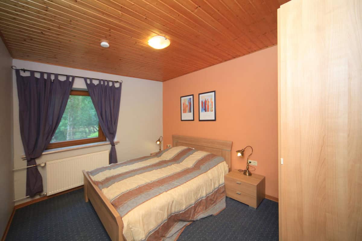 Suite | 1 bilik tidur, katil bayi/kot (percuma), Wi-fi percuma, cadar katil