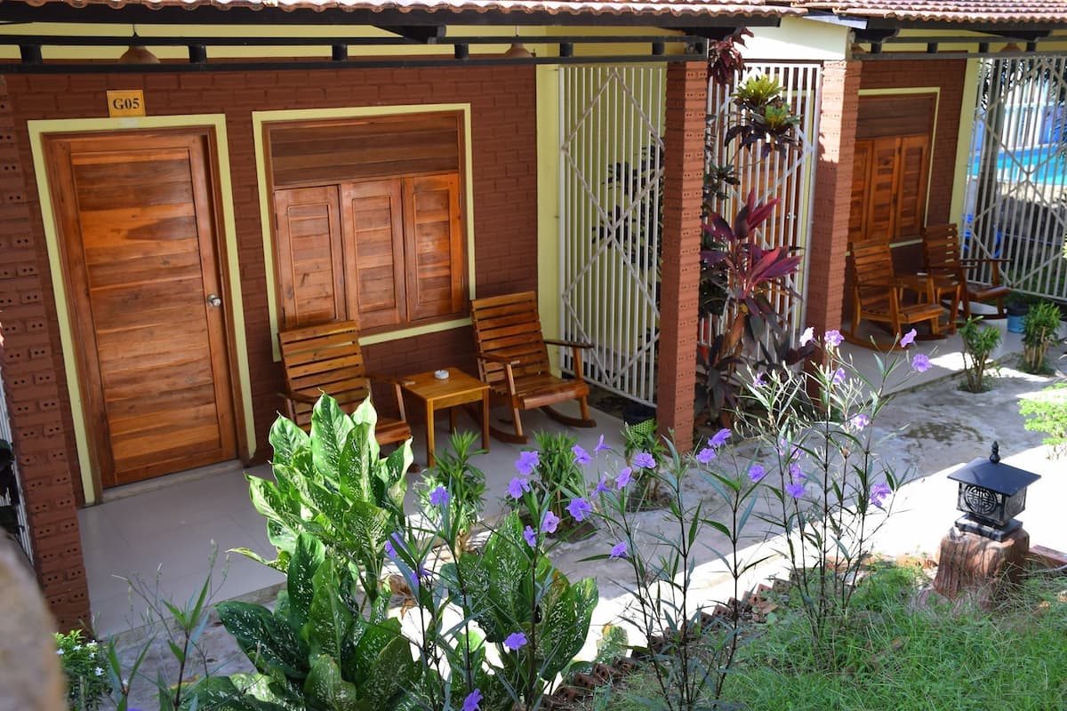 Minibar, in-room safe, blackout curtains, rollaway beds