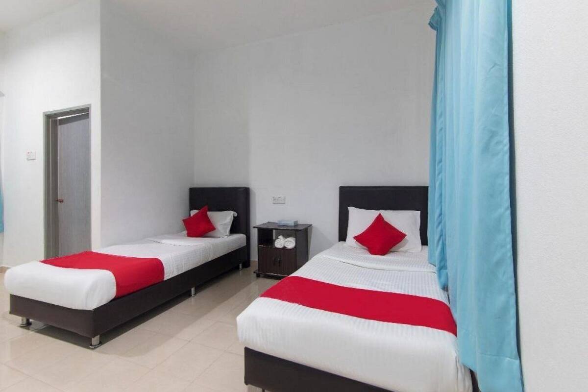 1 habitación, escritorio, wifi gratis y ropa de cama