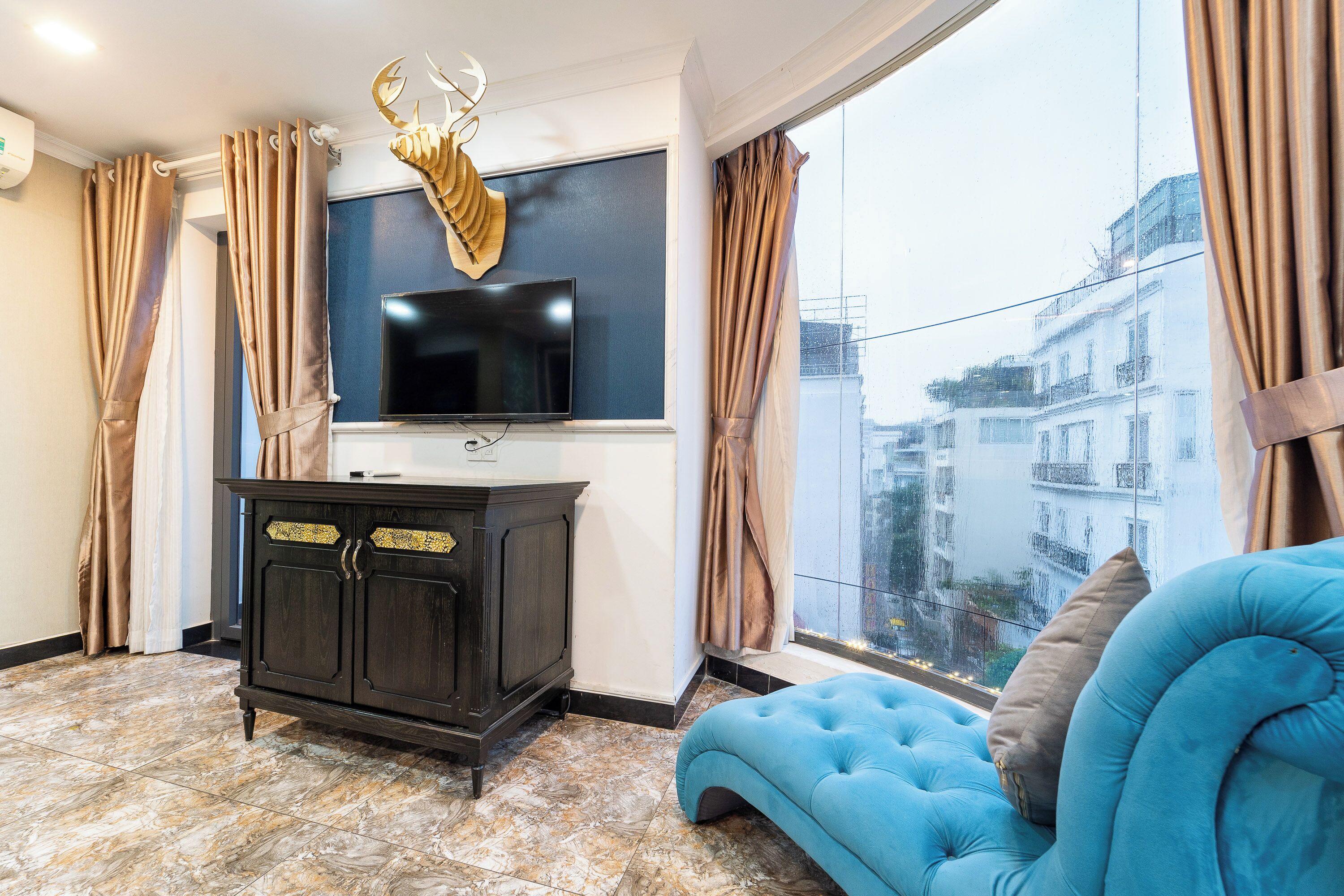 Deluxe Suite | Desk, free WiFi, bed sheets