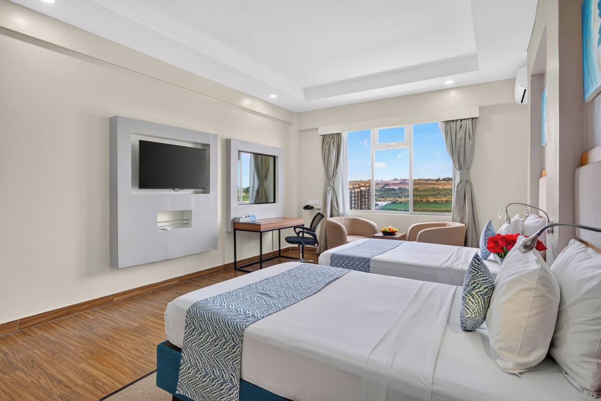 Ropa de cama de alta calidad y minibar 
