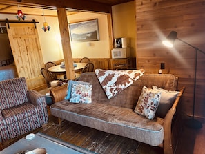 Apartment, Private Bathroom (Heart of Nashville) | Lounge
