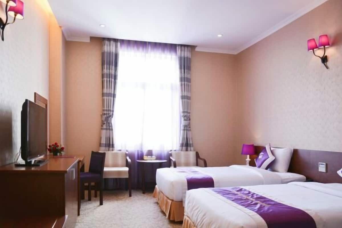 1 bedroom, premium bedding, pillow-top beds, minibar