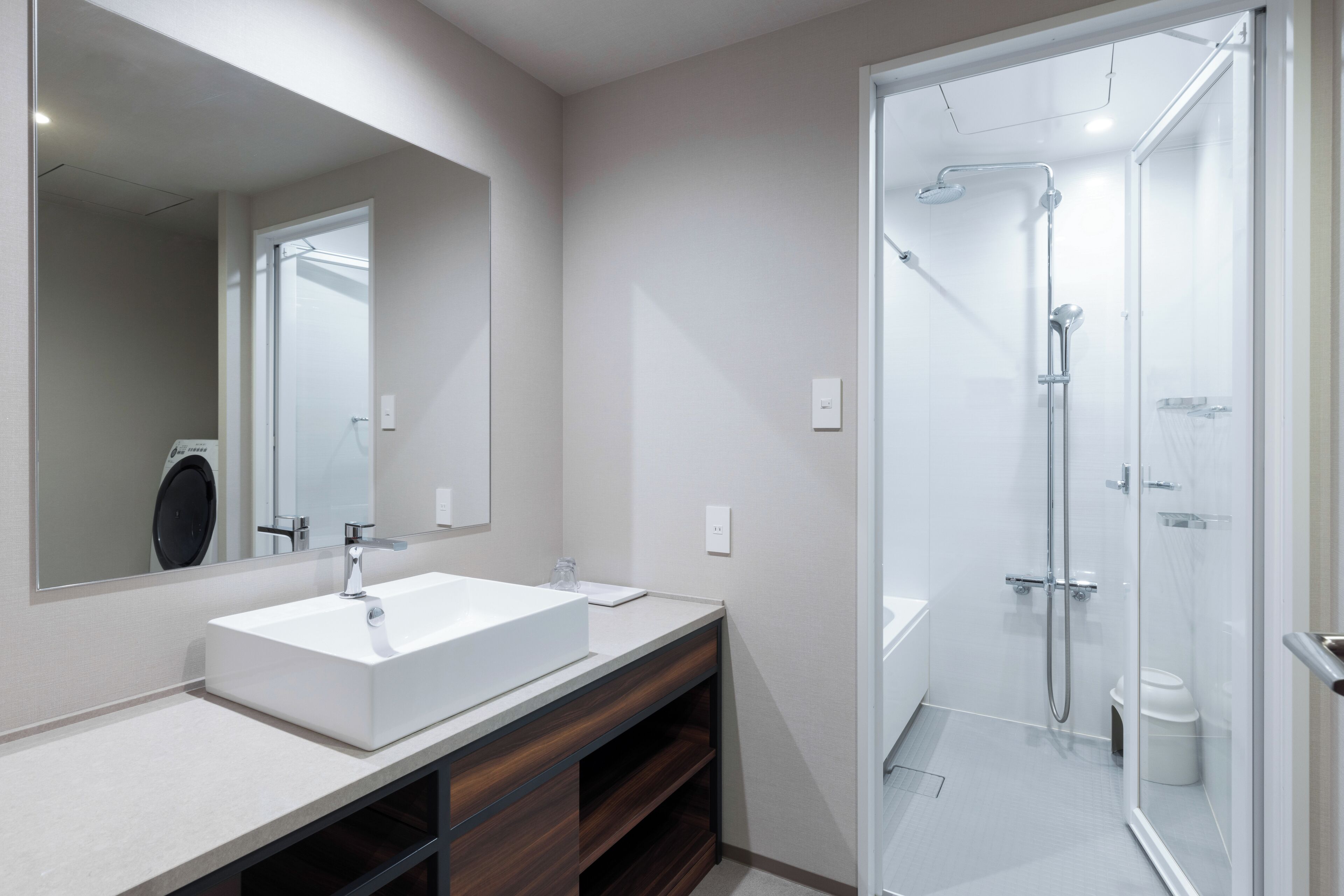 free toiletries, hair dryer, slippers, bidet