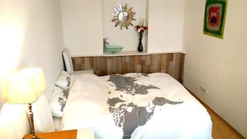 1 bedroom, free minibar items, laptop workspace, blackout drapes