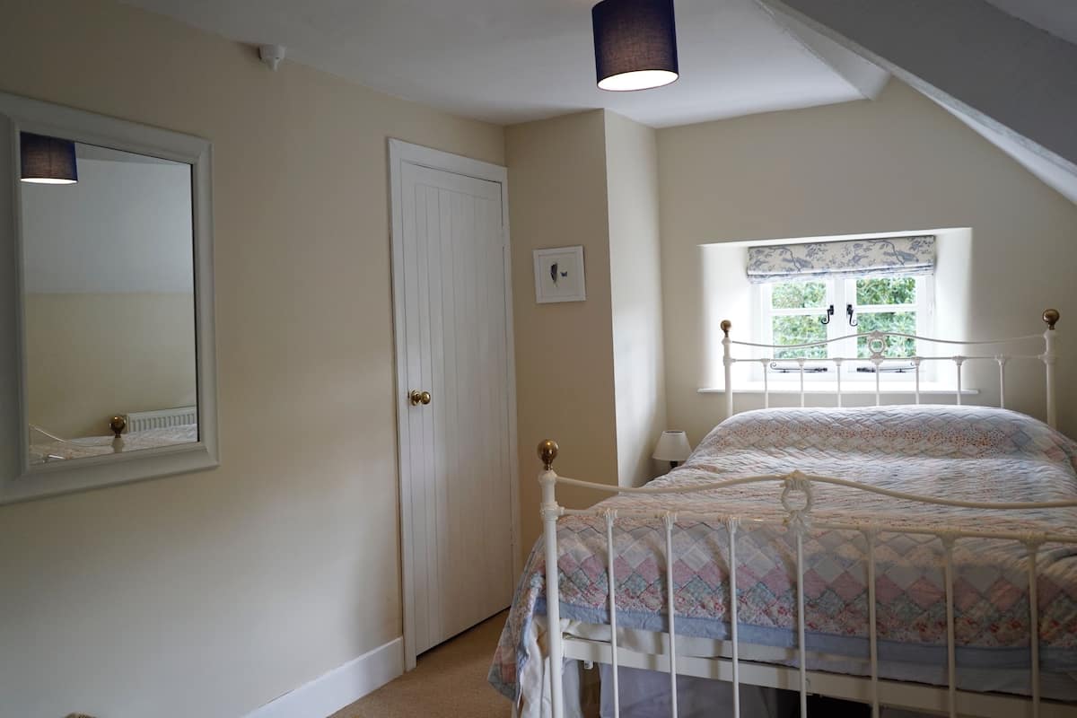 Deluxe Double Room, Private Bathroom (Blue Room) | View from property