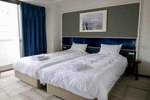 华丽双床房, 无烟房, 厨房 | 办公桌、笔记本电脑工作区、熨斗/熨板、免费 WiFi