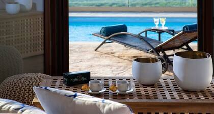 Luxury Villa Malvasia with Seaview and Heated pool