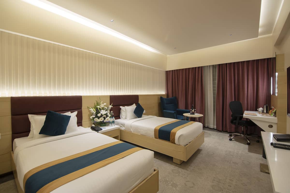 Down duvets, memory-foam beds, minibar, in-room safe