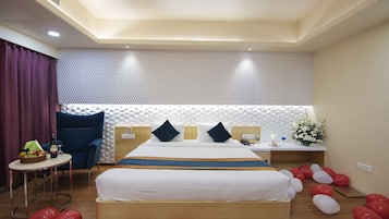 Down duvets, memory-foam beds, minibar, in-room safe