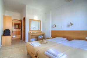 Apartment | Soundproofing, free WiFi, bed sheets - Adonis Hotel (Agios Vasileios)