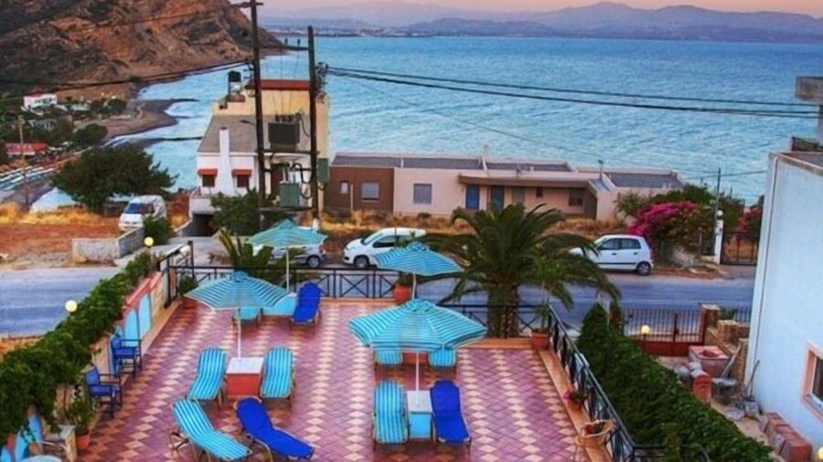 Adonis Hotel