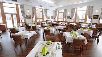 Gratis morgenmadsbuffet hver dag