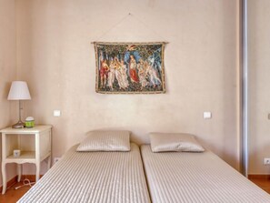 1 bedroom, WiFi