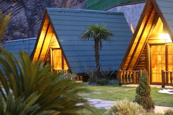 Bungalow | 1 bedroom, minibar, desk, soundproofing