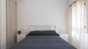 Apartment, 2 Bedrooms, Terrace | Iron/ironing board, free WiFi, bed sheets