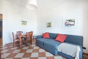 Apartment, 1 Bedroom | Living room