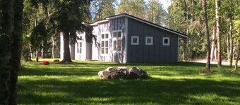 CANFIELD ORCHARD APPLE SUITE