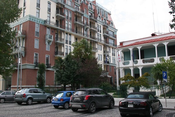 Front of property - Monte Carlo (Batumi)