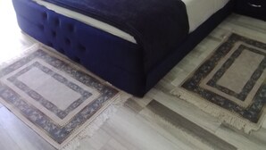 Unclassified image, 4 of 21, button - Welcome Home (Beni Mellal)