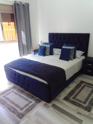 Biệt thự tiện nghi đơn giản, 1 phòng ngủ, cao tầng | Két bảo mật tại phòng, trang trí khác biệt 