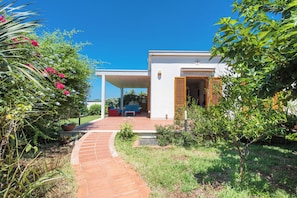 Exterior - Calarossa Seaview by Wonderful Italy (Terrasini)
