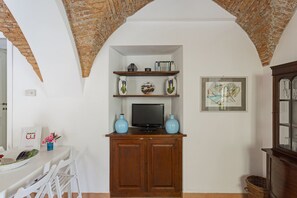 Appartement, 2 chambres, terrasse, vue mer | Télévision