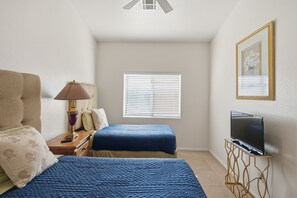 4 bedrooms, iron/ironing board, free WiFi, bed sheets