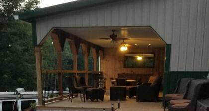 Start your next adventure with Pine Creek Villas : Birds Nest Retreat!