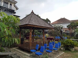 Park view - Villa Masbro (Batu)