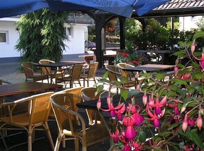Unclassified image, 3 of 14, button - Hotel Restaurant Stremme (Gummersbach)