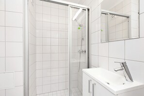 Apartment, 1 Schlafzimmer | Dusche im Bad