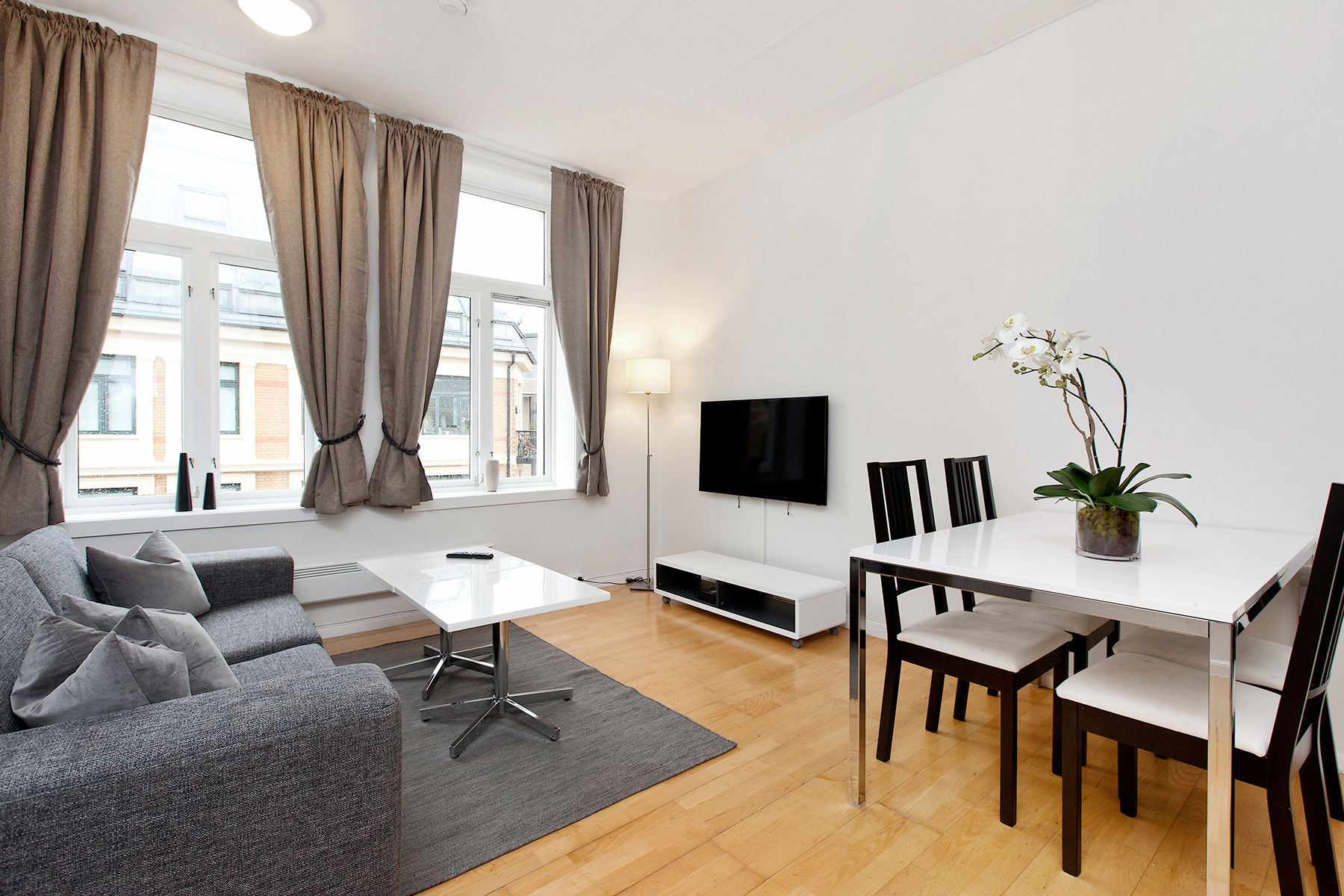 Leilighet, 1 soverom | Oppholdsrom | Plasma-TV