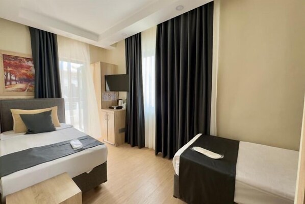 Cots/infant beds