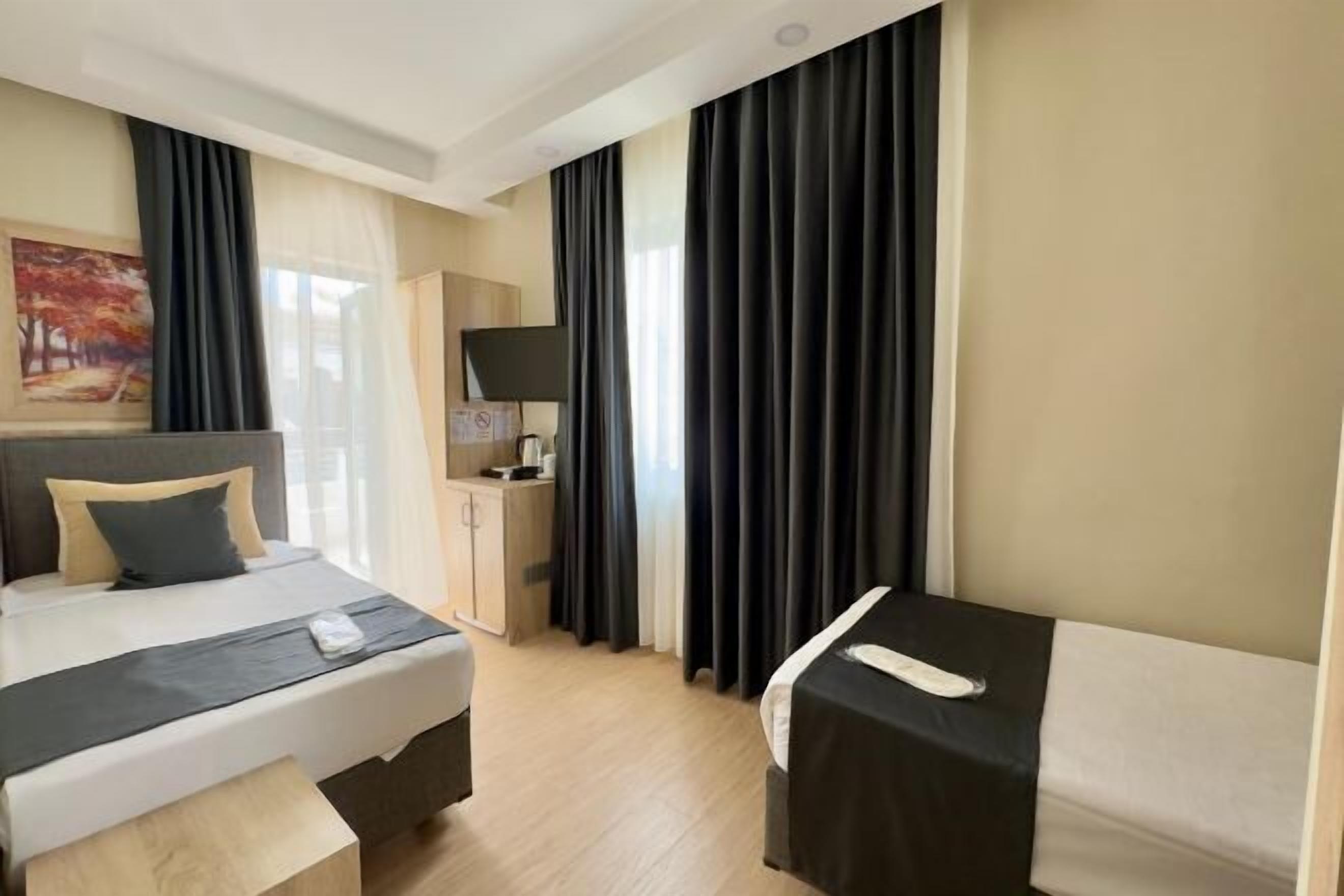 Soundproofing, cots/infant beds