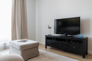 Family Apartment | Living room