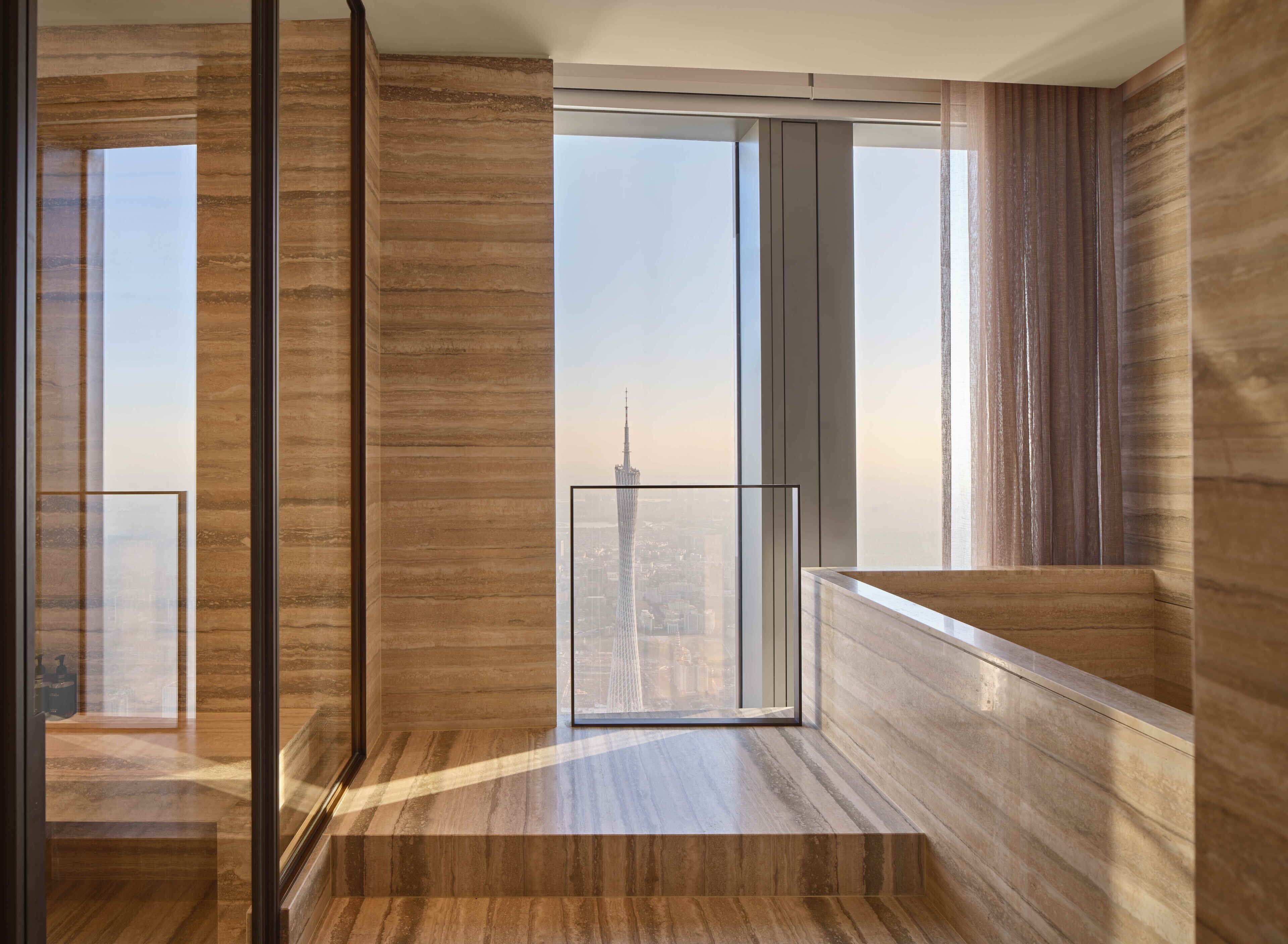 西关楼 | 浴室 | 淋浴/盆浴组合、大花洒淋浴喷头、免费洗浴用品、吹风机