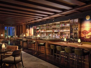 2 bars/lounges - Rosewood Guangzhou (Guangzhou)