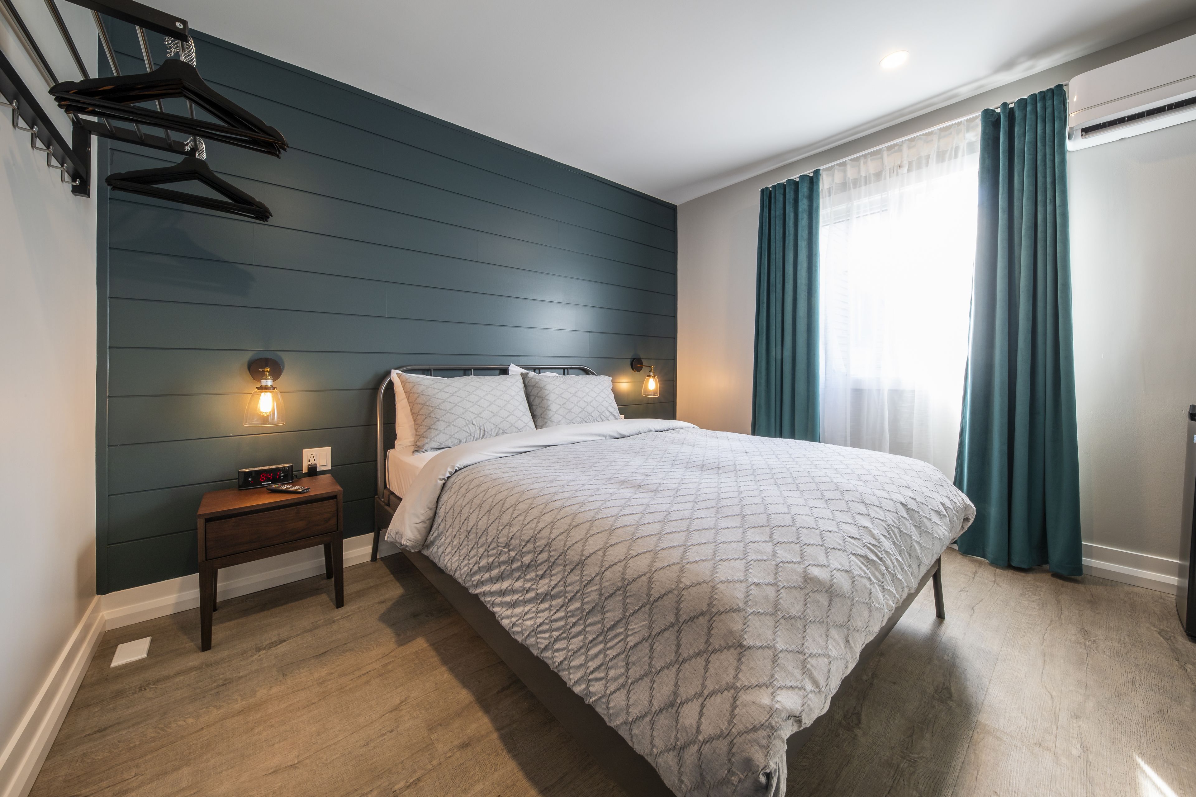 city room, 1 queen bed | 1 bedroom, premium bedding, in-room safe, blackout curtains