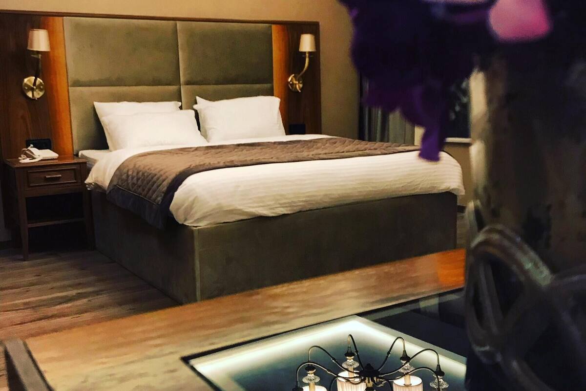 1 chambre, literie de qualité supérieure, couette en duvet d'oie