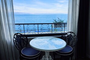 Premium bedding, down duvets, memory-foam beds, free minibar - Yalı Bahçe Mudanya (Mudanya)