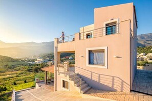 Terrace/patio - Sunflower villa (Agios Vasileios)