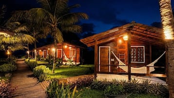 Superior Room | Minibar, in-room safe, blackout drapes, free WiFi