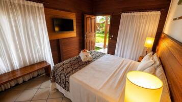 Quarto standard | Frigobar, cofres nos quartos, cortinas blackout, Wi-Fi de cortesia